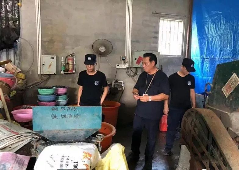 ���ƺ��d�F�V�ϳ������S(ch��ng)�һ����S(ch��ng)��Ⱦ�h(hu��n)�����ϰ�T���������C(j��)�P(gu��n)һ偶��ߣ���߫@��7��!