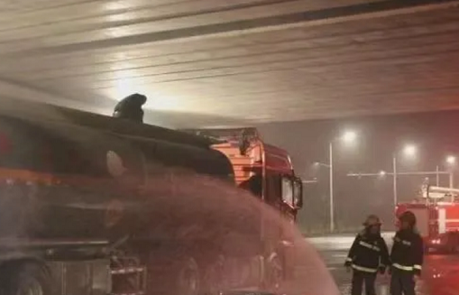 上等泡沫濾珠濾料生產(chǎn)廠家30噸化學品泄漏!500噸水稀釋緊急排險!